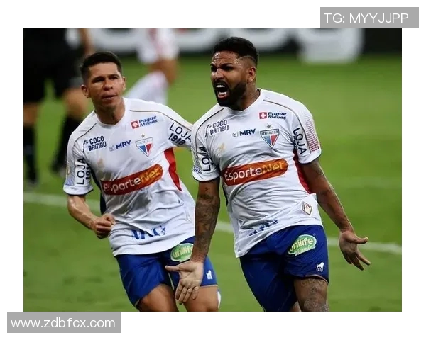 巴伊亚对决分析:球队状态与战术布局的全面解读与展望 巴伊亚对决分析:球队状态与战术布局的全面解读与展望